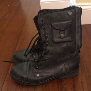 Roxy boots size 10